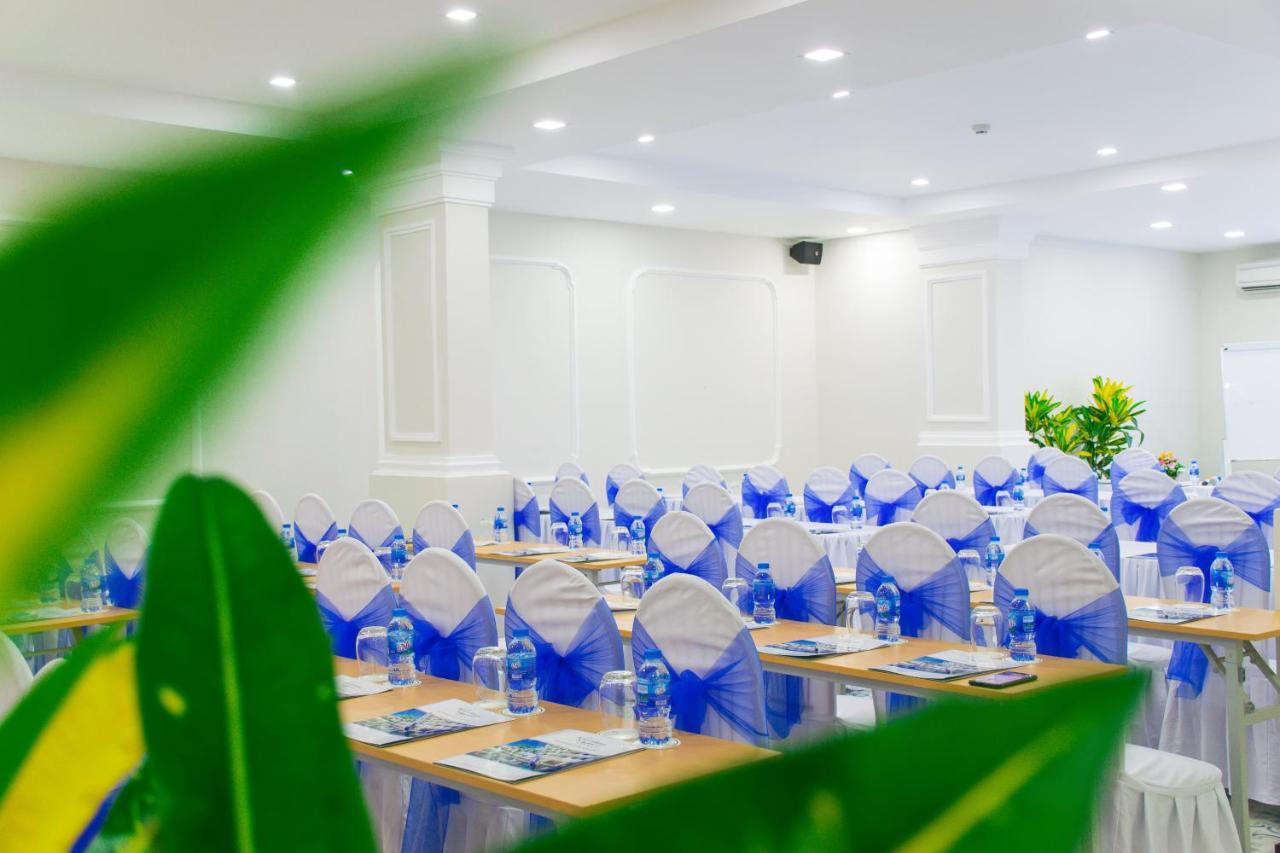Hoi An Rosemary Boutique Hotel & Spa - A Peaceful Retreat Екстериор снимка